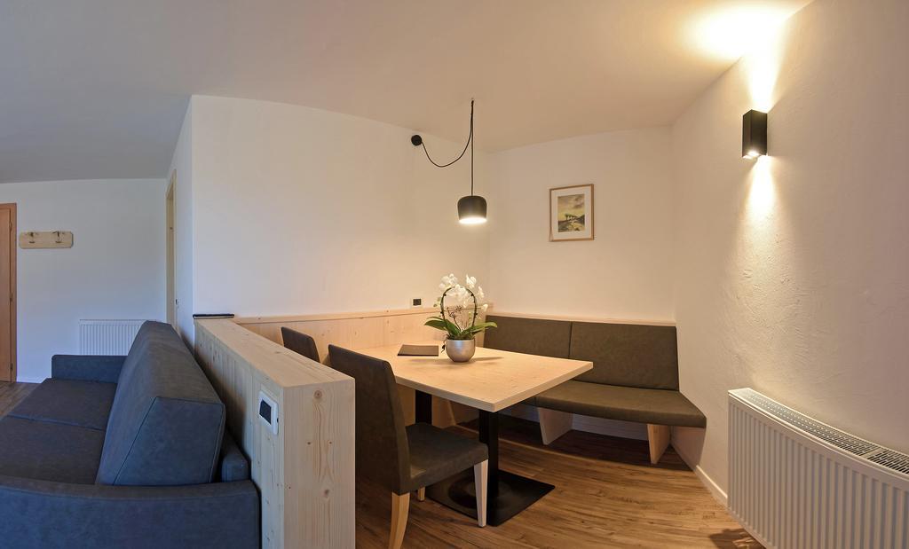 Residence Rautal B&B ***S Сан-Виджилио-ди-Мареббе Экстерьер фото
